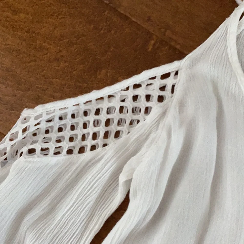 Harbor drive Swim coverup/cold shoulder blouse  3/4 sleeve White M